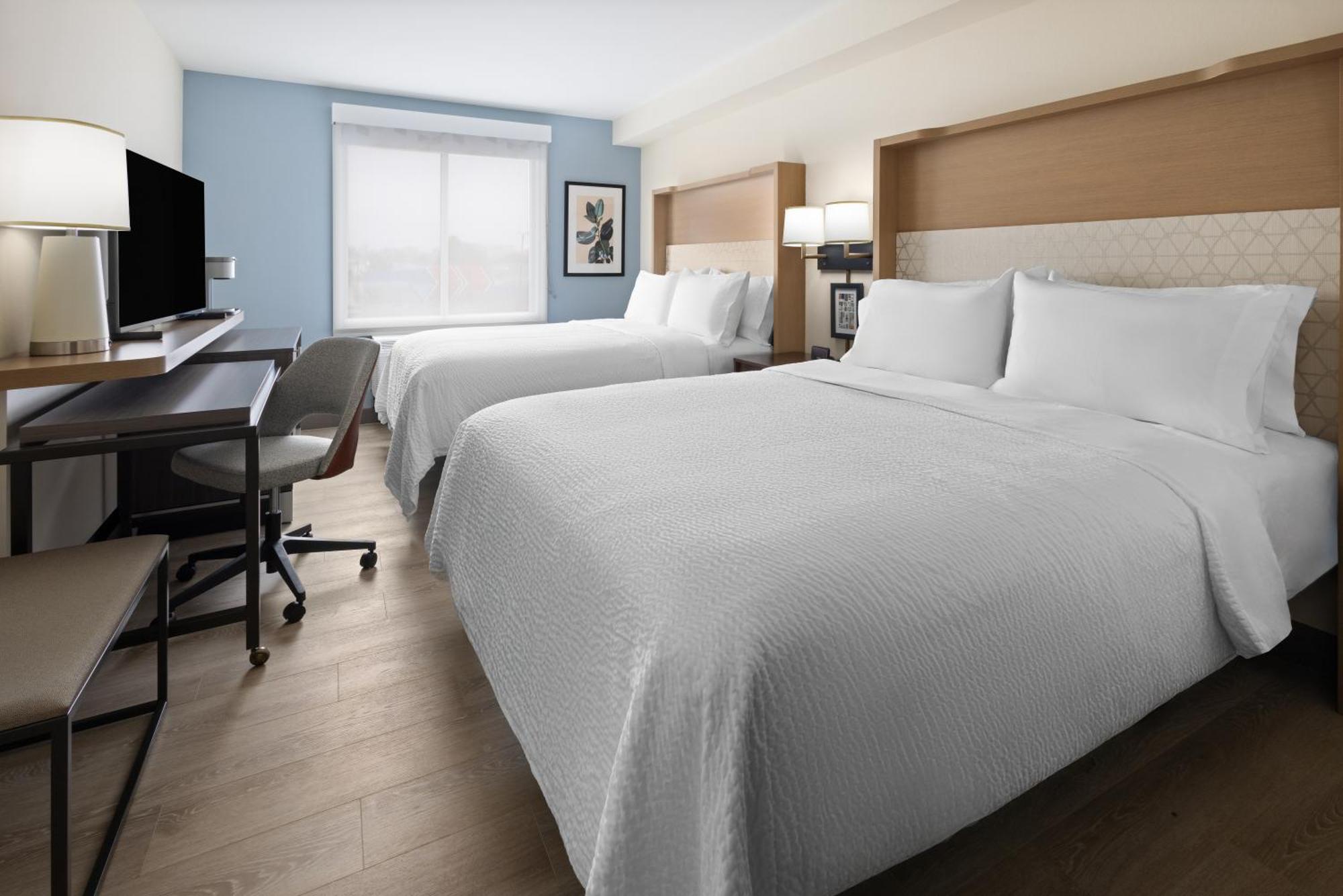 Holiday Inn & Suites Richmond West End, An Ihg Hotel เฮนริโค ภายนอก รูปภาพ
