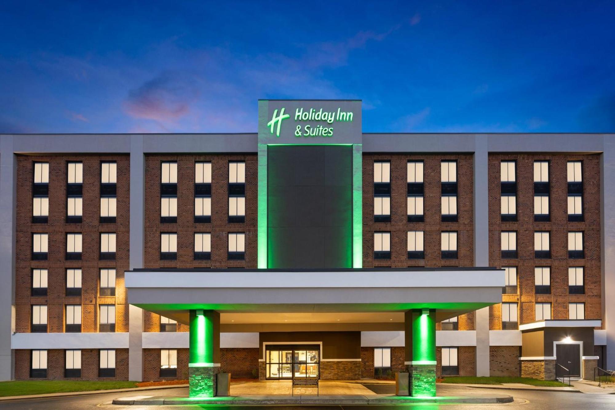 Holiday Inn & Suites Richmond West End, An Ihg Hotel เฮนริโค ภายนอก รูปภาพ